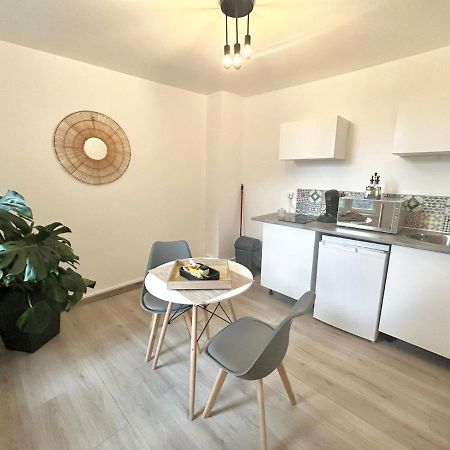 Appt 2 A Deux Pas De La Gare D'Amiens Apartment Luaran gambar